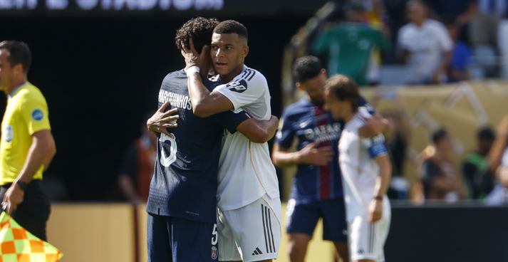 De reis a palhaços: Real Madrid humilhado pelo PSG