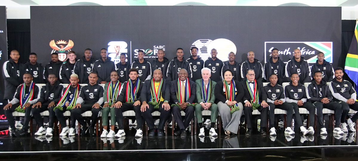 Cyril Ramaphosa (President of South Africa), Hugo Broos (coach of South Africa), Dr Danny Jordaan (SAFA President), Gayton McKenzie (Minister of Sports, Arts and Culture of South Africa), Bertha Peace Mabe (Deputy Minister of Sport, Arts and Culture) and Lydia Monyepao (SAFA CEO) with the players during the 2026 FIFA World Cup South Africa Team Announcement and Send Off at Sefako M Makgatho Presidential Guesthouse, Pretoria on the 27 May 2026 ©Muzi Ntombela/BackpagePix